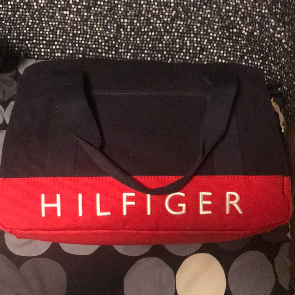 Tommy Hilfiger Women Duffel Bag. New with tag.